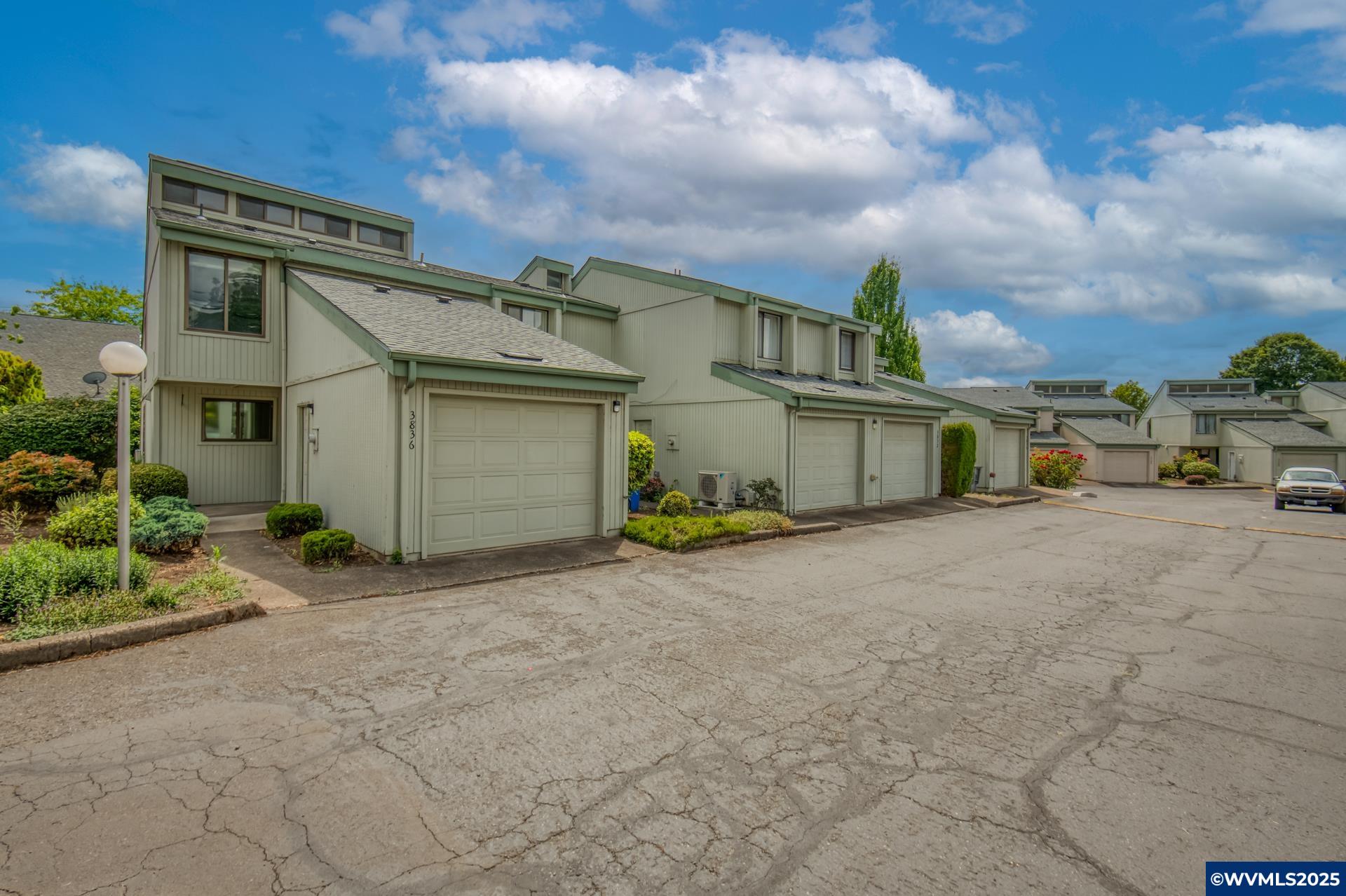 3836 Auburn Road Northeast Salem, OR 97301 - Photo 1 of 18 Gallery Image 1