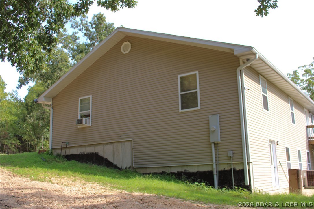 101 Swinging Bridges Road Brumley, MO 65017 - Photo 4 of 57 Gallery Image 4