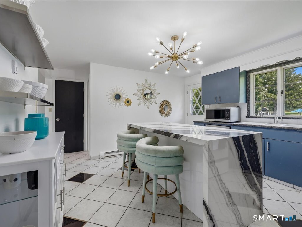 41 Sunny Lane Meriden, CT 06450 - Photo 15 of 32