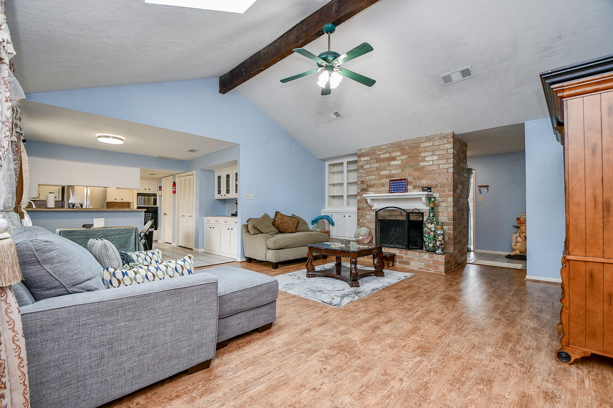 15727 Beechnut Street Houston, TX 77083 - Photo 8 of 31