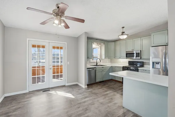 $295,000 | 109 Blackhawk Drive, Eldridge, IA 52748