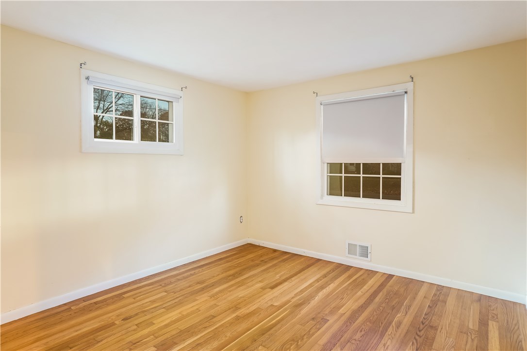 30 Haley Road Warwick, RI 02889 - Photo 15 of 23 Gallery Image 15