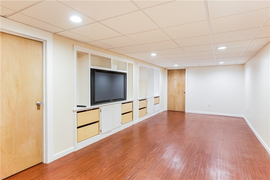 30 Haley Road Warwick, RI 02889 - Photo 18 of 23 Gallery Image 18