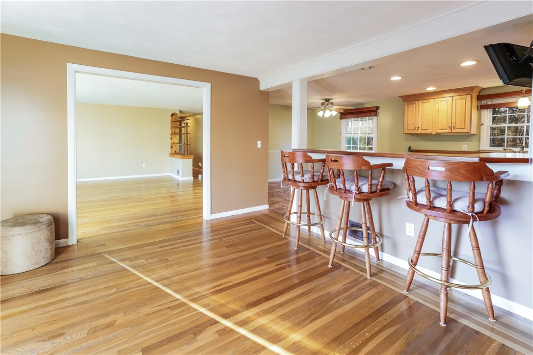 30 Haley Road Warwick, RI 02889 - Photo 2 of 23 Gallery Image 2