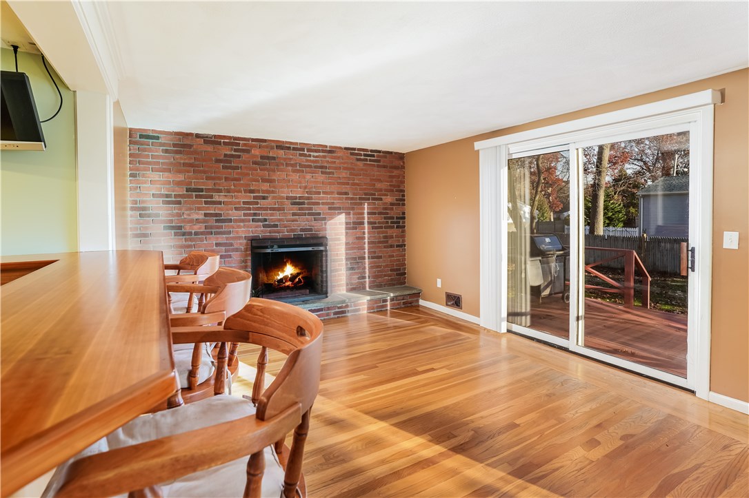 30 Haley Road Warwick, RI 02889 - Photo 7 of 23 Gallery Image 7