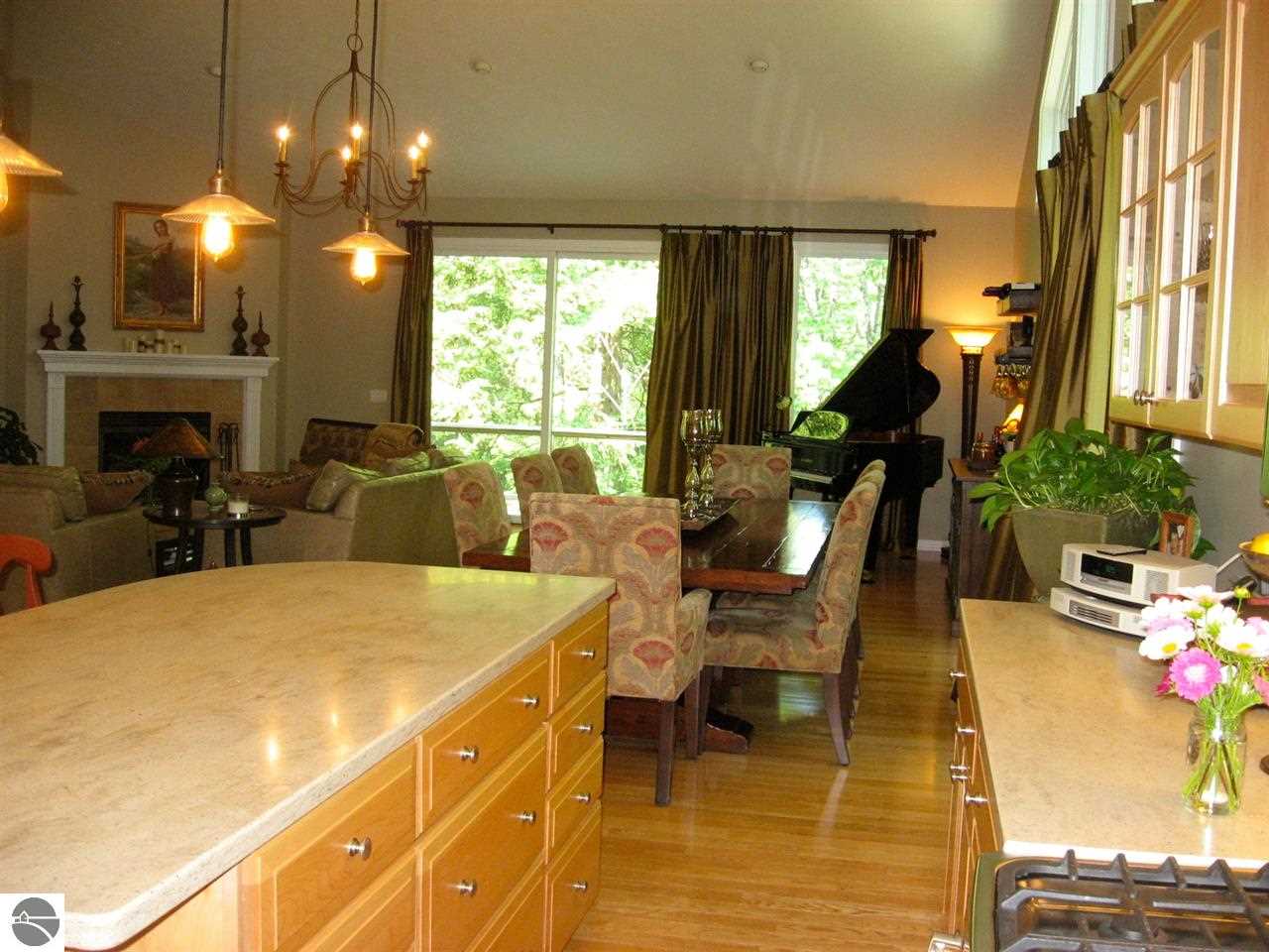 203 Red Fox Ridge Traverse City, MI 49686 - Photo 8 of 44 1775315-7.JPG