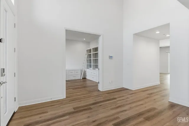 $1,090,000 | Undisclosed Address, Bakersfield, CA 93311