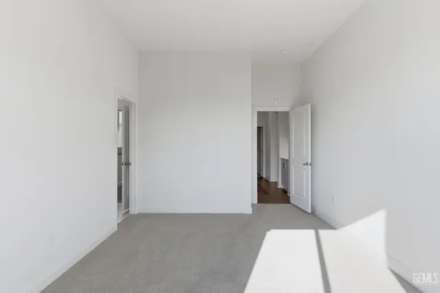 $1,090,000 | Undisclosed Address, Bakersfield, CA 93311