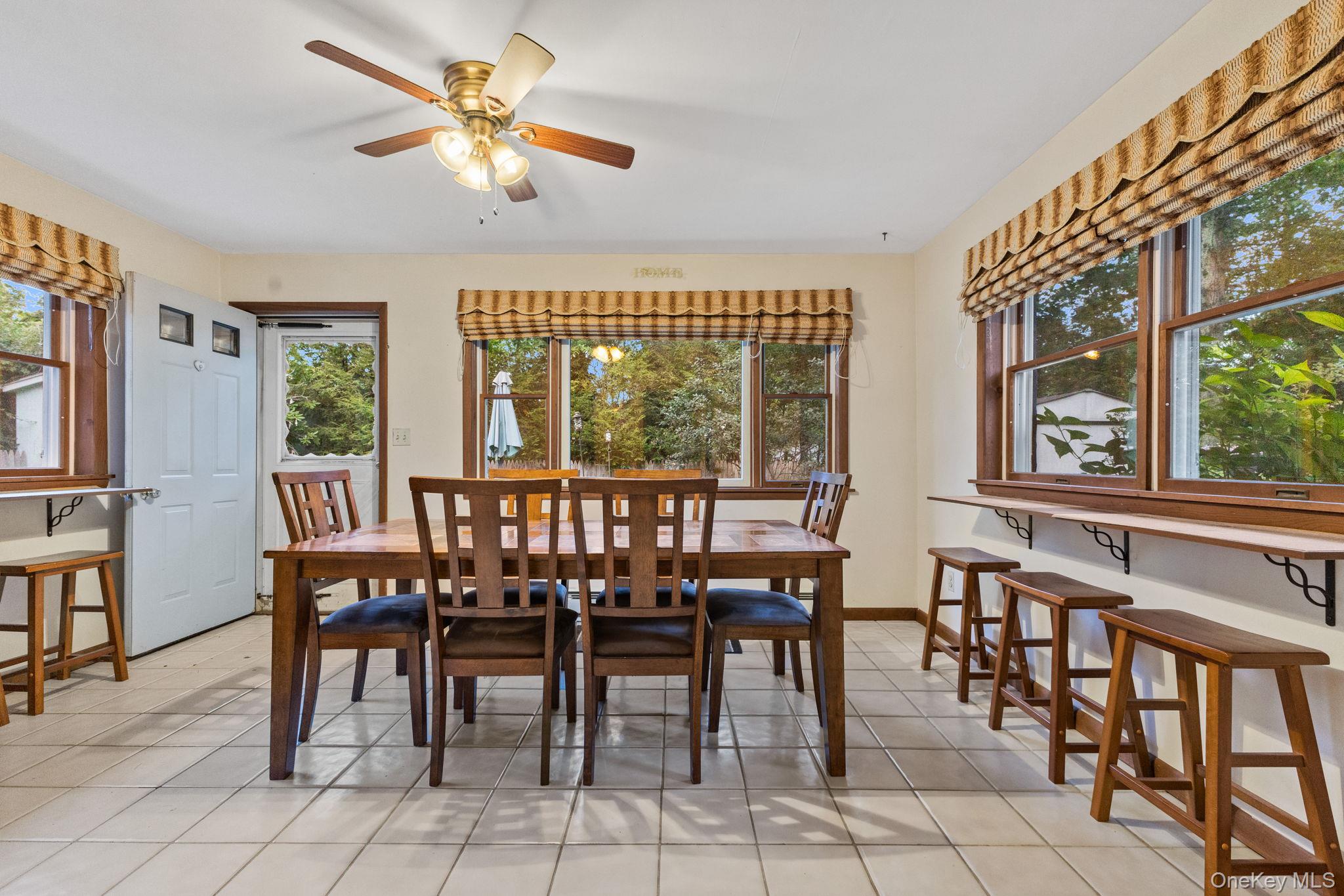 11 Orleans Road Patterson, NY 12563 - Photo 9 of 23 Sunroom
