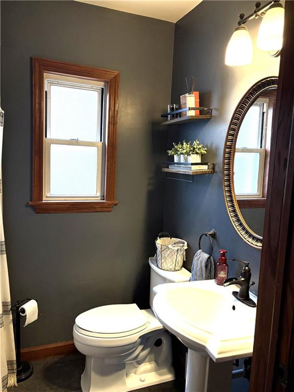 125 Oakville Road Beaver Falls, PA 15010 - Photo 22 of 38