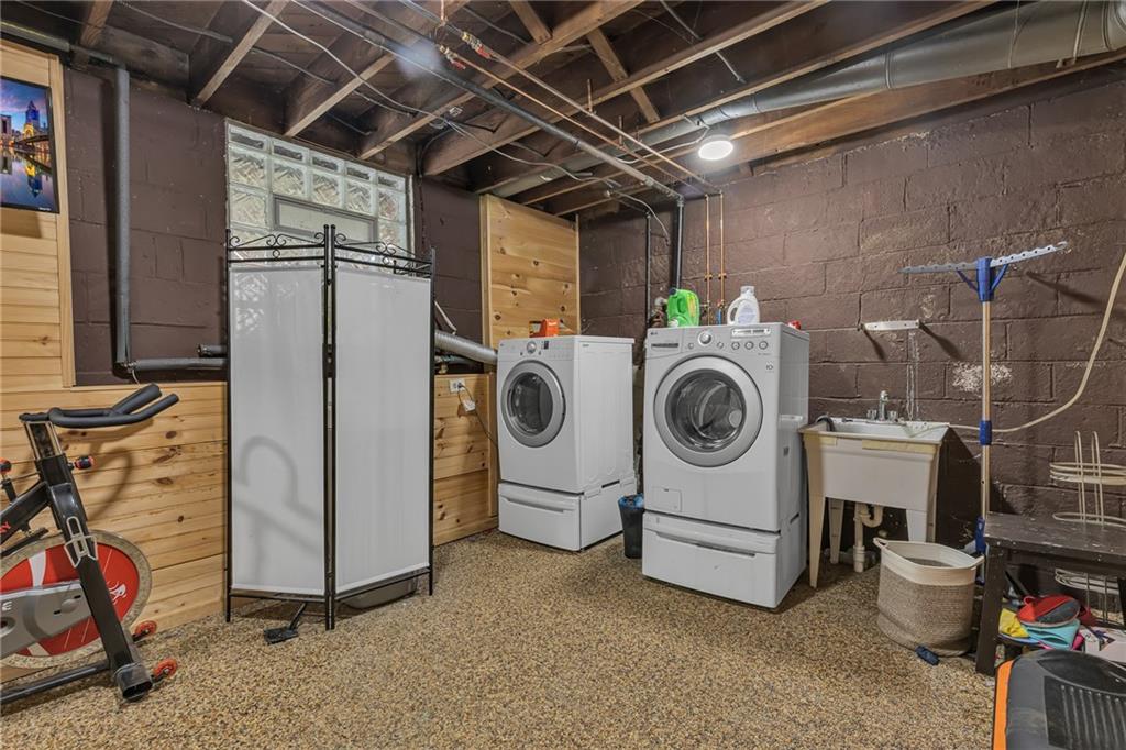 125 Oakville Road Beaver Falls, PA 15010 - Photo 28 of 38