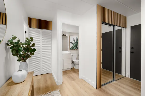 $199,000 | 1001 North Mill Street, Unit 203, Naperville, IL 60563