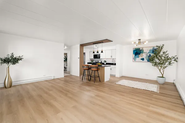 $199,000 | 1001 North Mill Street, Unit 203, Naperville, IL 60563