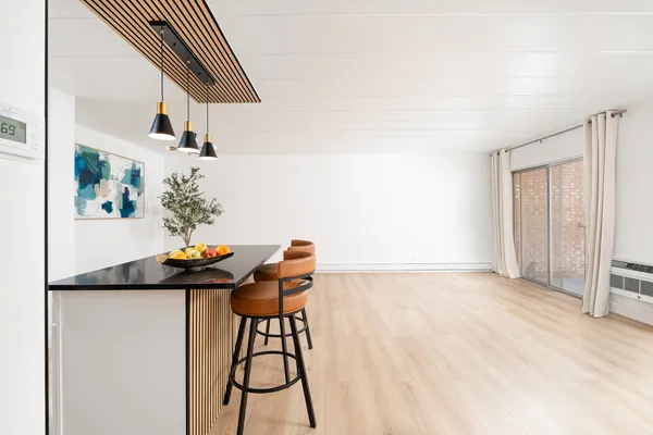 $199,000 | 1001 North Mill Street, Unit 203, Naperville, IL 60563