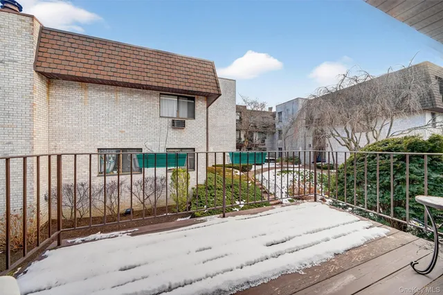 $569,000 | 89 North Broadway, Unit 213, White Plains, NY 10603