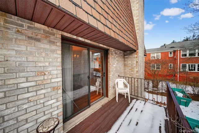 $569,000 | 89 North Broadway, Unit 213, White Plains, NY 10603