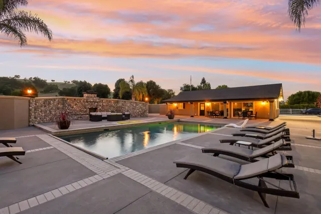 $3,999,900 | 12755 Santa Teresa Boulevard, San Martin, CA 95046