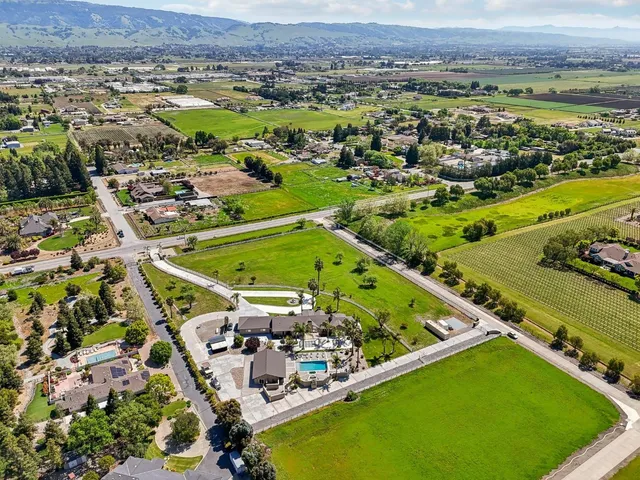$3,999,900 | 12755 Santa Teresa Boulevard, San Martin, CA 95046