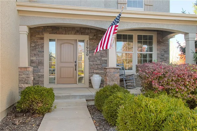 $759,999 | 15920 Grant Street, Stilwell, KS 66085