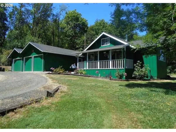 $525,000 | 85622 Territorial Highway, Veneta, OR 97487