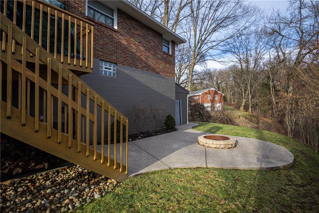 8748 Prescott Drive Pittsburgh, PA 15237 - Photo 27 of 36
