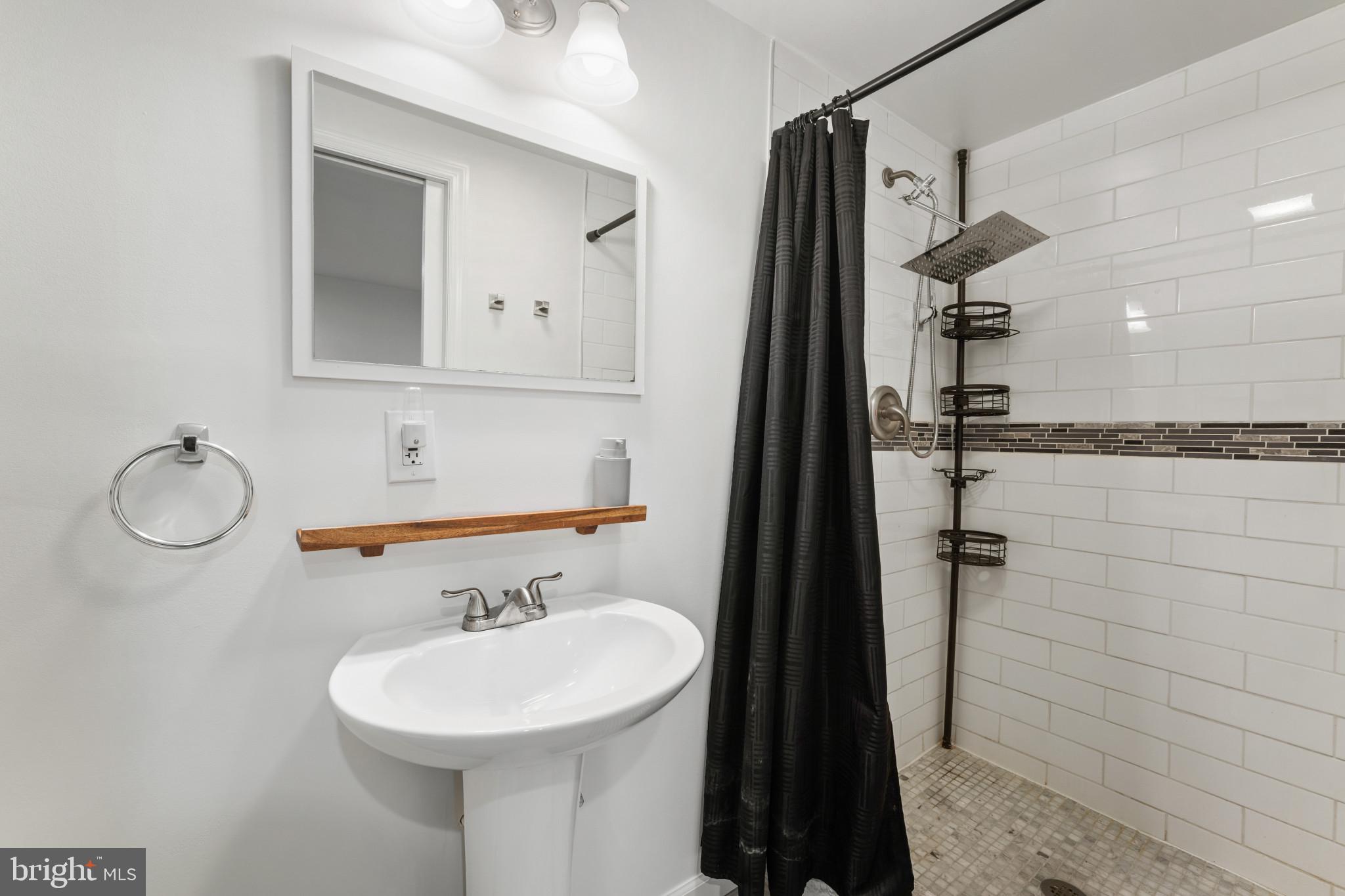 13015 Country Ridge Drive Germantown, MD 20874 - Photo 16 of 20