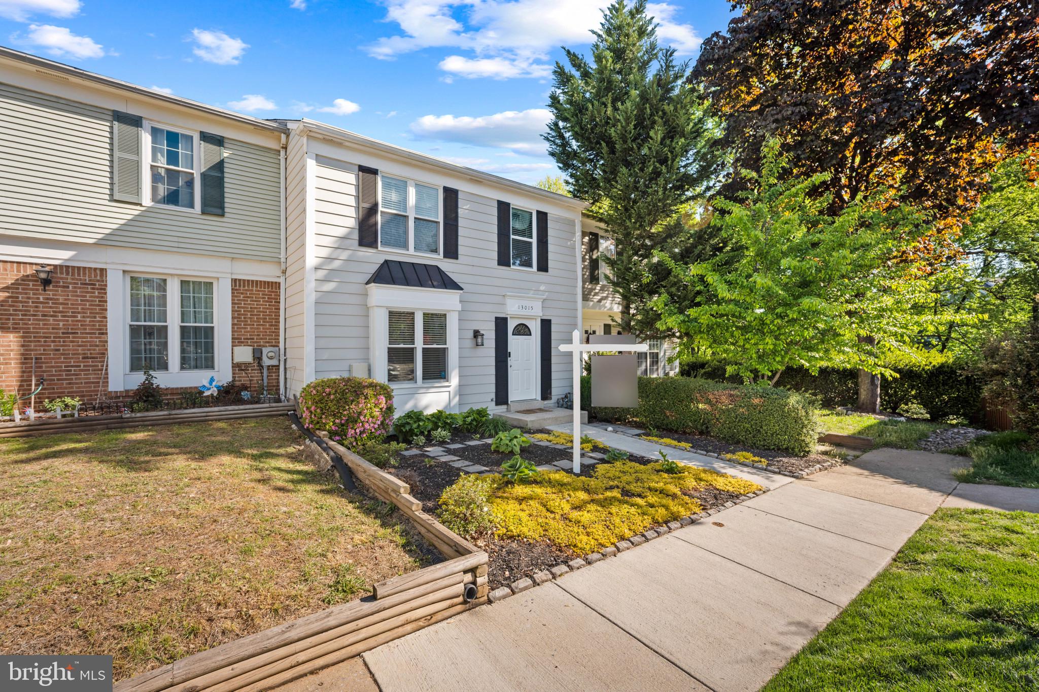 13015 Country Ridge Drive Germantown, MD 20874 - Photo 2 of 20 Welcome home!