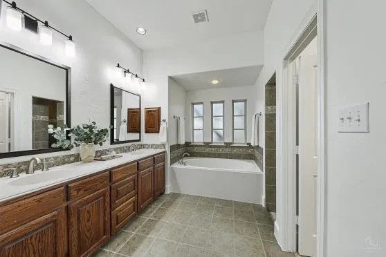 $875,000 | 2201 Shakespeare Street, Carrollton, TX 75010