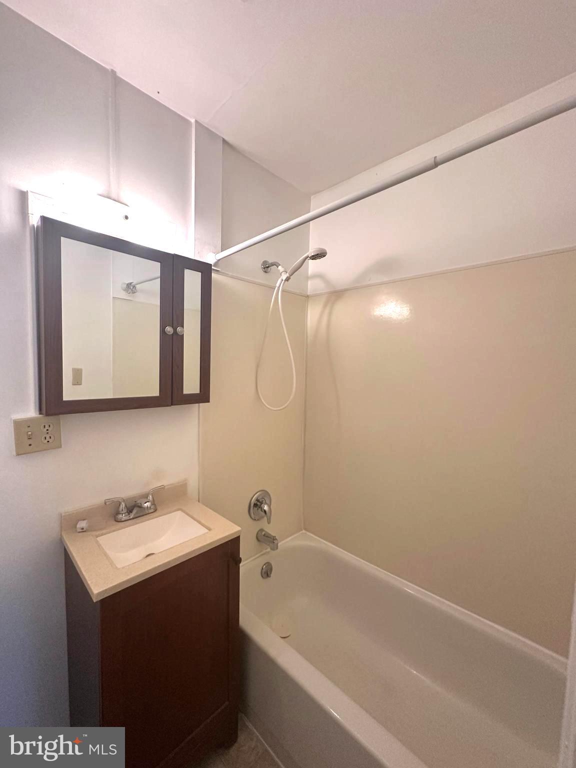 203 South Prospect Street, Unit 2 Hagerstown, MD 21740 - Photo 12 of 15