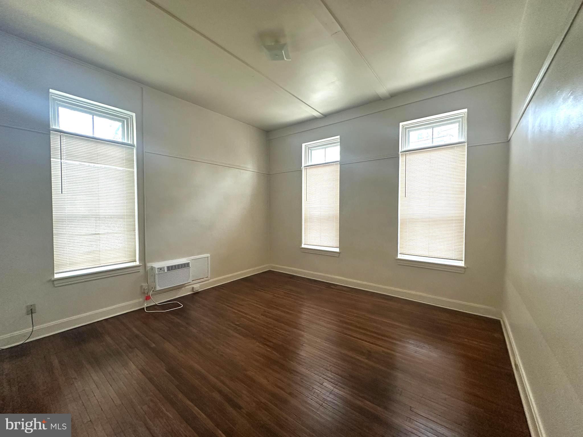 203 South Prospect Street, Unit 2 Hagerstown, MD 21740 - Photo 4 of 15