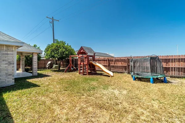 $1,700 | 1909 Buffalo Avenue, San Juan, TX 78589