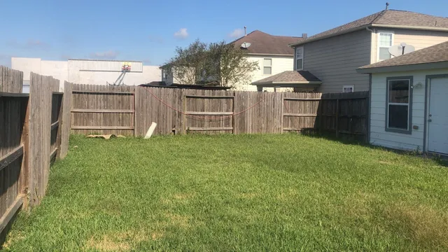 $1,750 | 12211 Windsor Bay Court, Tomball, TX 77375