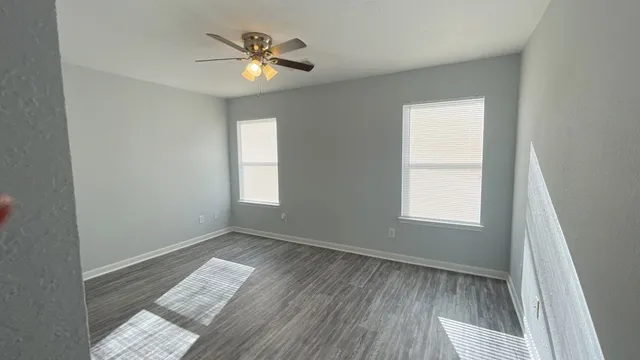 $1,750 | 12211 Windsor Bay Court, Tomball, TX 77375