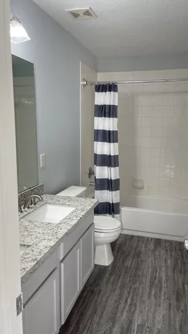 $1,750 | 12211 Windsor Bay Court, Tomball, TX 77375