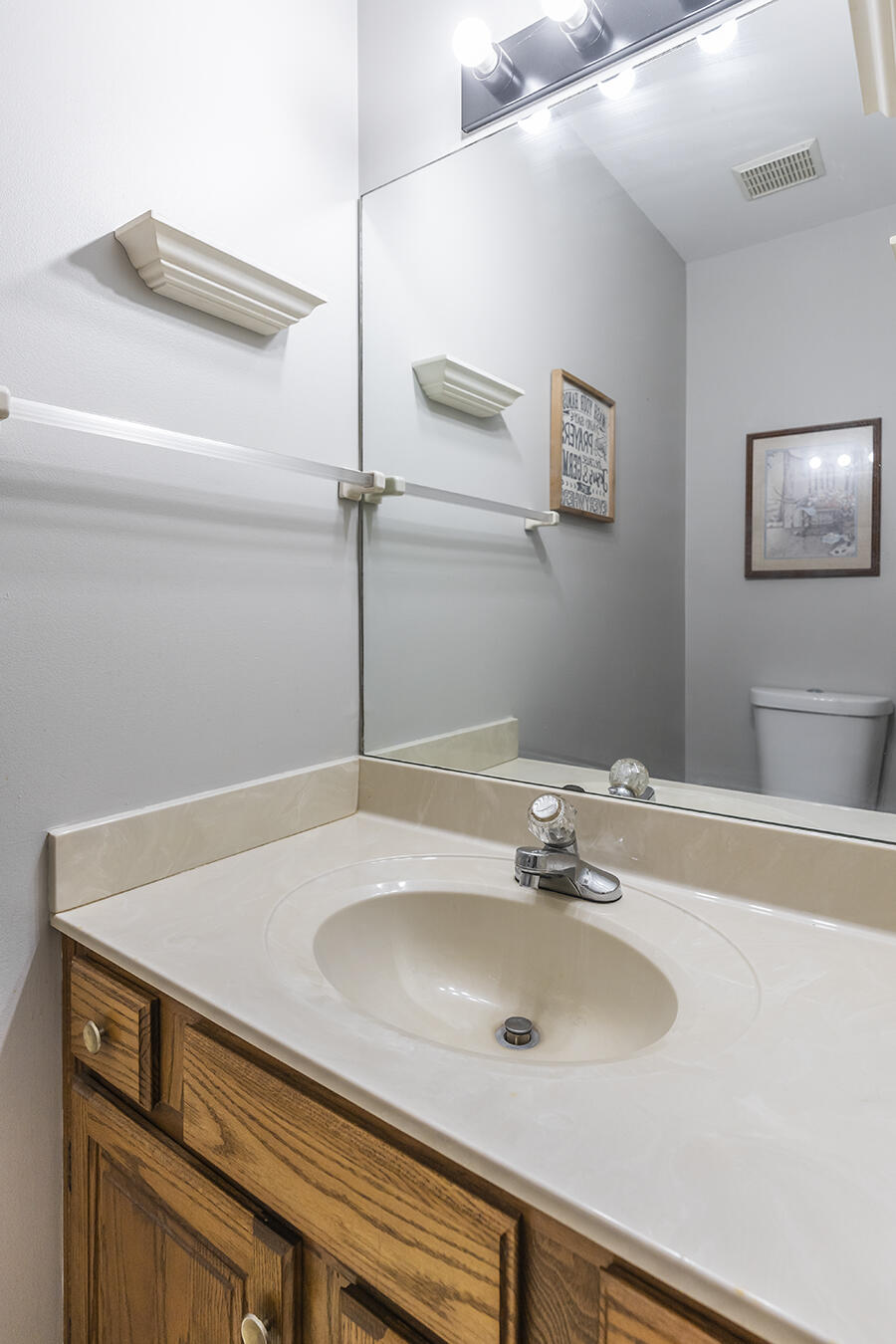 3619 Keystone Court Lexington, KY 40517 - Photo 12 of 24 3619keystone13 copy
