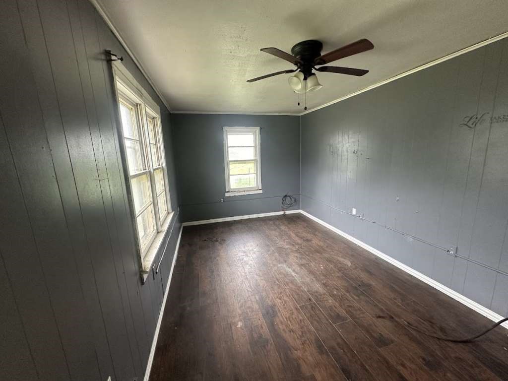 801 Clark Street Fairfield, TX 75840 - Photo 5 of 13