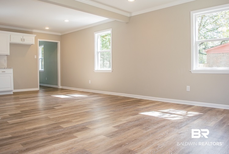 5799 Hillview Road Mobile, AL 36619 - Photo 4 of 23