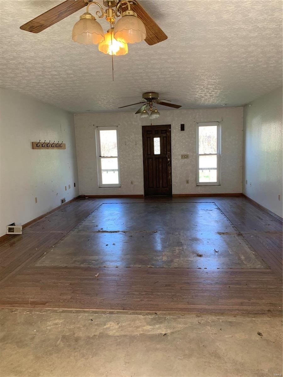 6874 Lebanon Road Collinsville, IL 62234 - Photo 19 of 59