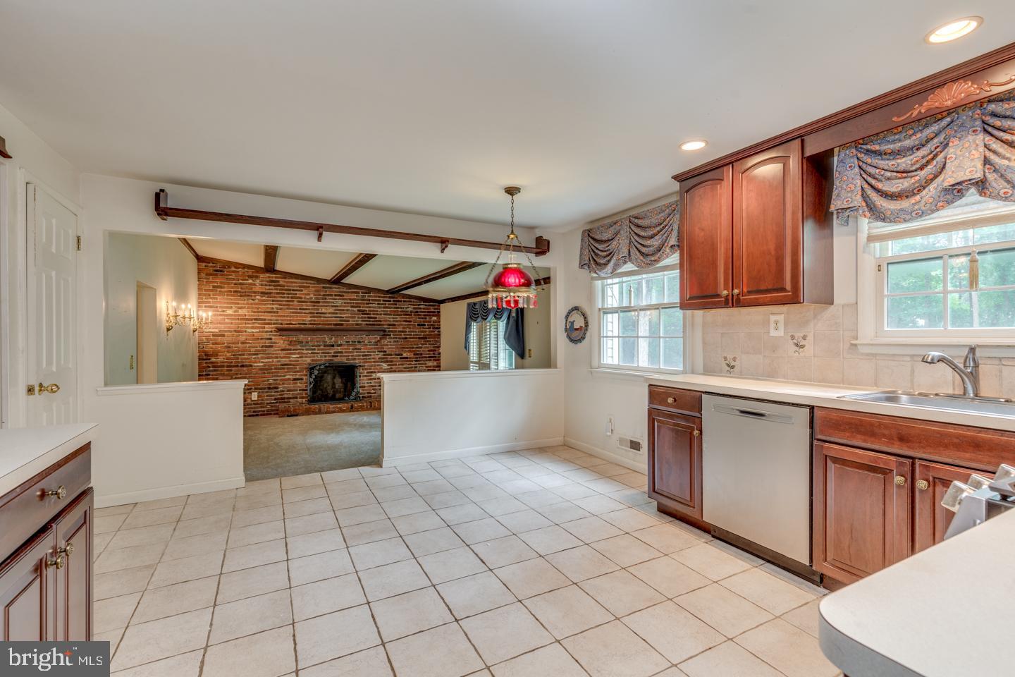 1039 Shawnee Lane Shamong, NJ 08088 - Photo 17 of 39