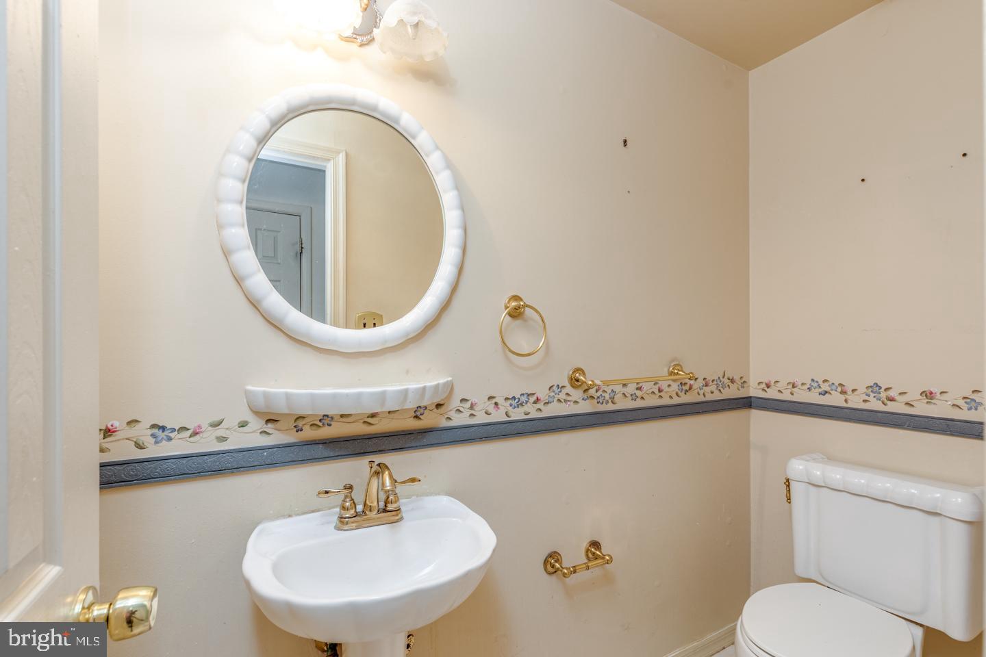 1039 Shawnee Lane Shamong, NJ 08088 - Photo 22 of 39