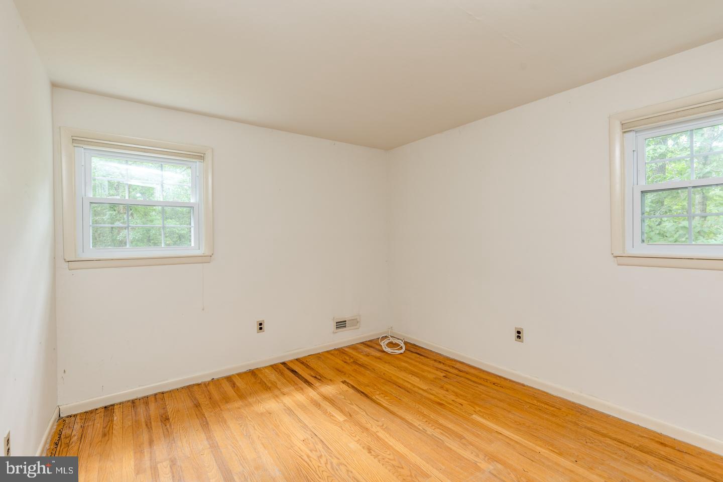 1039 Shawnee Lane Shamong, NJ 08088 - Photo 26 of 39
