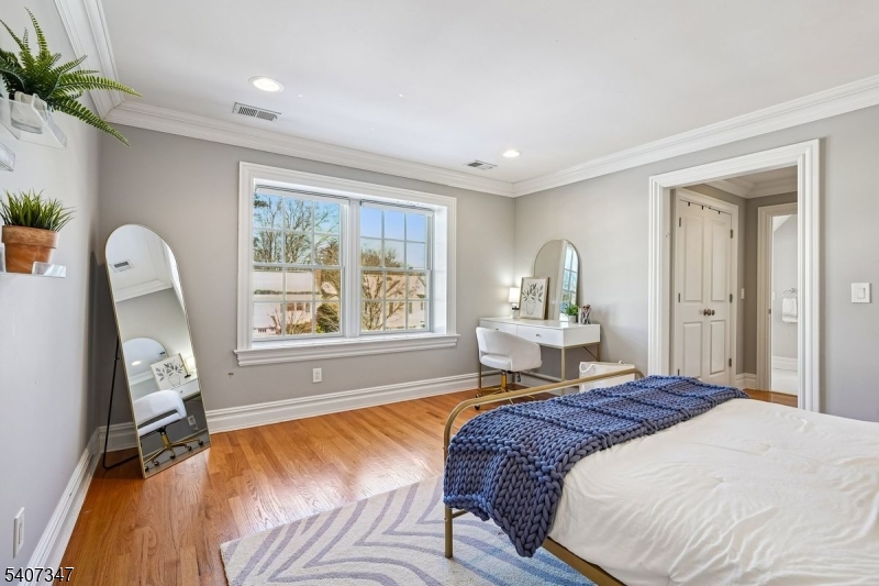 9 Mt Vernon Road Montclair, NJ 07043 - Photo 26 of 46