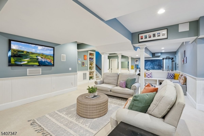 9 Mt Vernon Road Montclair, NJ 07043 - Photo 32 of 46