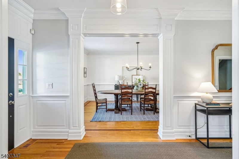 9 Mt Vernon Road Montclair, NJ 07043 - Photo 5 of 46