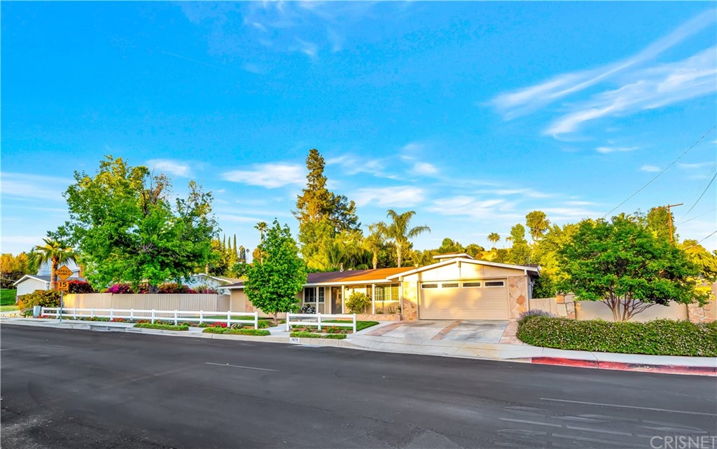 7078 Deveron Ridge Road West Hills, CA 91307 - Photo 2 of 62