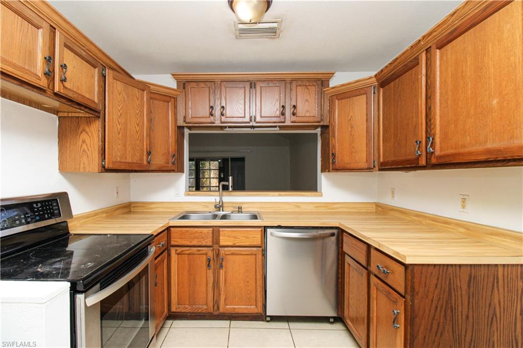 7493 Pebble Beach Road Fort Myers, FL 33967 - Photo 18 of 45