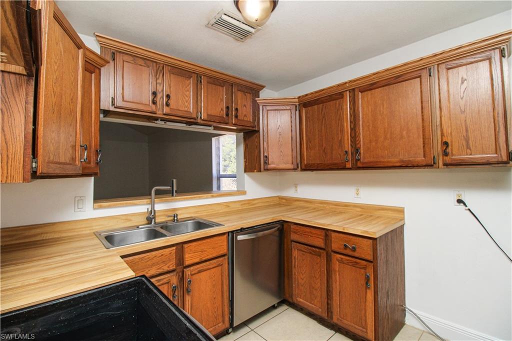 7493 Pebble Beach Road Fort Myers, FL 33967 - Photo 21 of 45