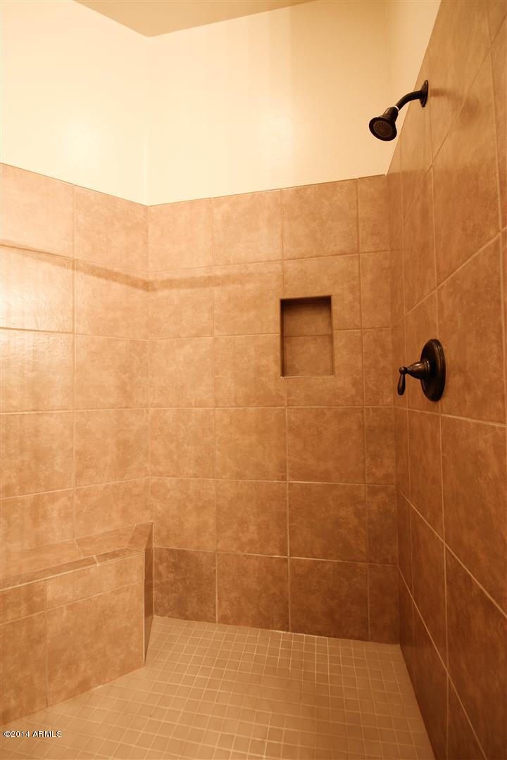 6202 East McKellips Road, Unit 156 Mesa, AZ 85215 - Photo 19 of 32 Walk in shower