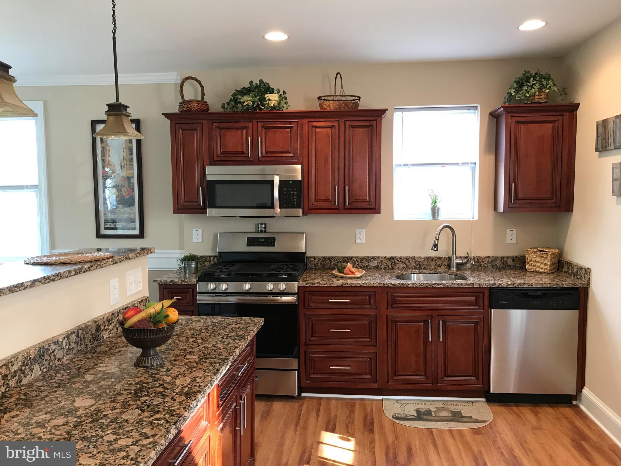3905 Ridgecroft Road Baltimore, MD 21206 - Photo 2 of 30 Kitchen - Stainless Steel Appliances