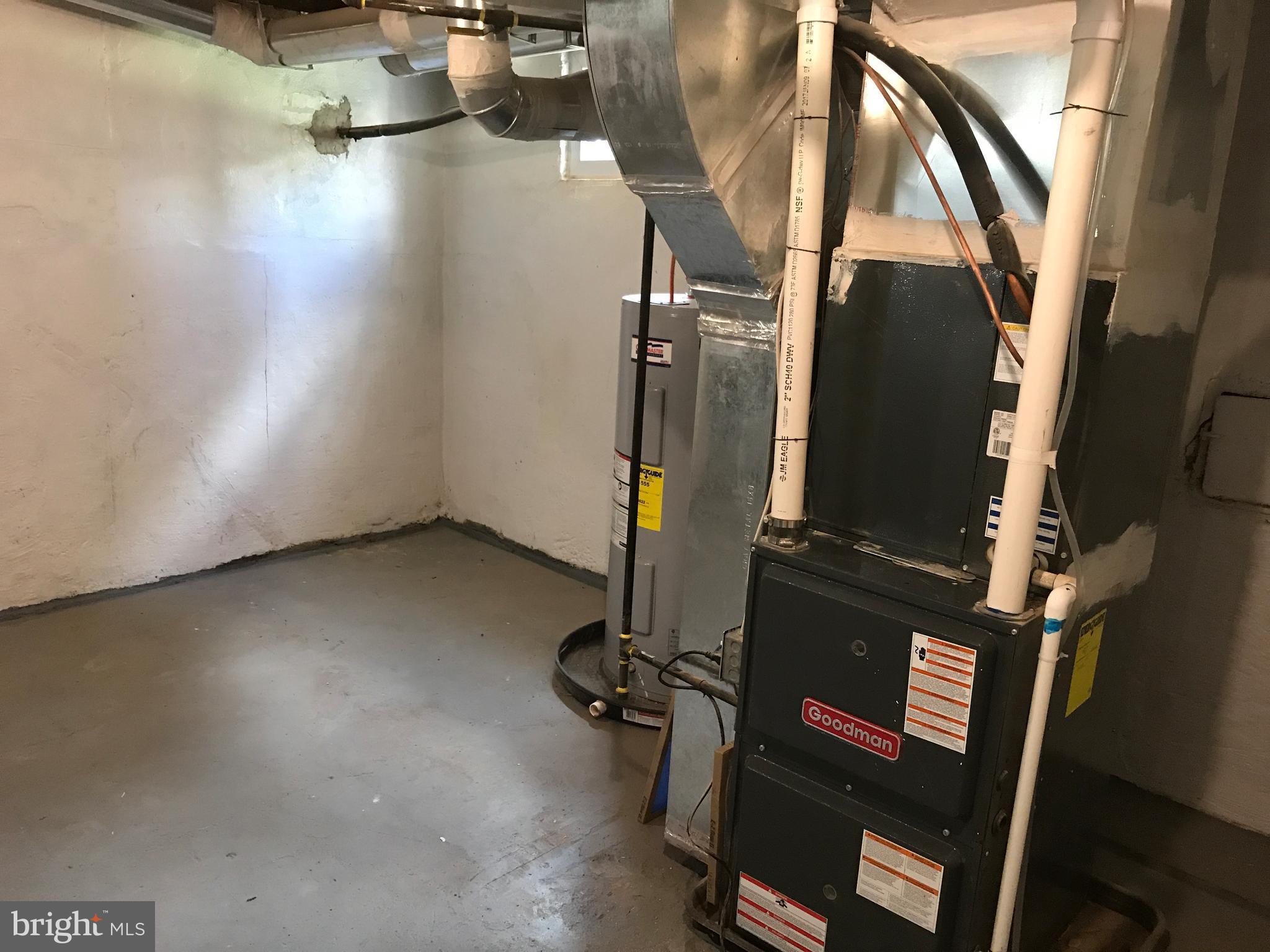 3905 Ridgecroft Road Baltimore, MD 21206 - Photo 21 of 30 Bssmt - New High efficiency Gas furnace/CAC, H20